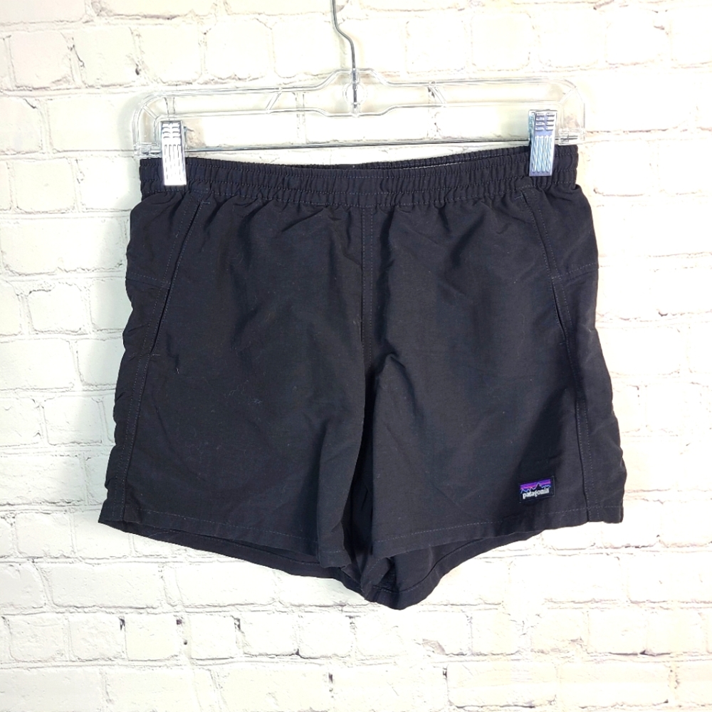 Patagonia black worn wear shorts size xs